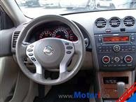 Nissan Altima ЦЕЛАЯ Киев