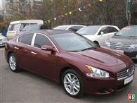 Nissan Maxima