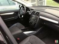 Mercedes R 320