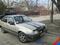 Daewoo Racer