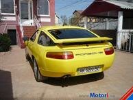 Porsche 928
