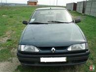 Renault 19
