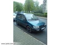 Mitsubishi Space Runner