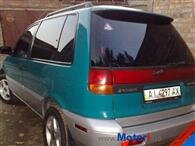 Mitsubishi Space Runner