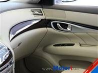 Infiniti M