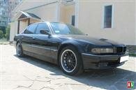 BMW 745