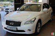Infiniti M 25