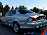Jaguar X-Type